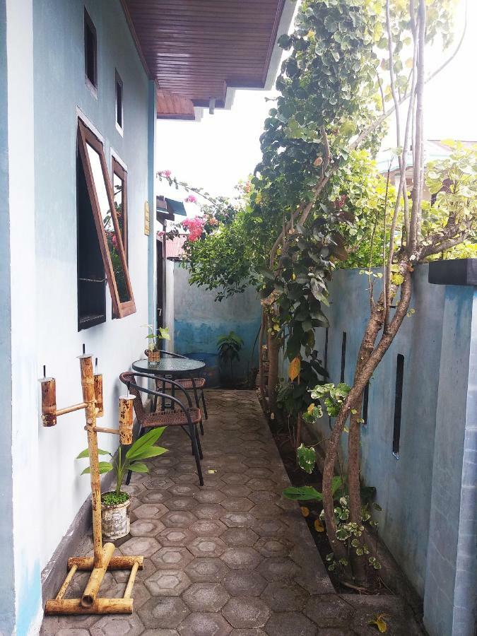 Kurnia Homestay Ternate Exterior photo